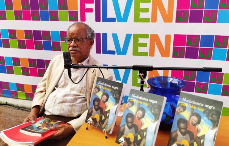 Bautizaron el libro «Nochebuena negra» en la 18° FILVEN 2022