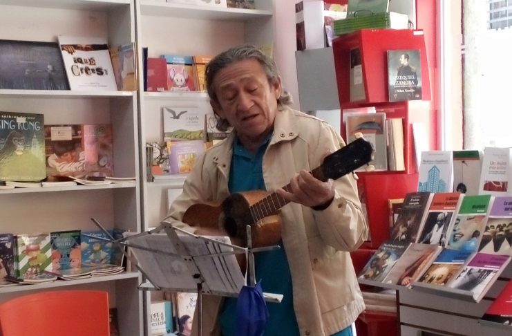 Realizaron conversatorio «4F una madrugada de esplendor» en la librería Orlando Araujo