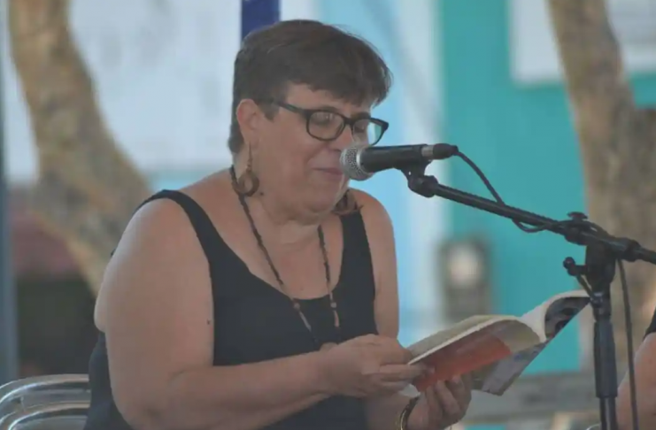 Carolina Álvarez presentó «Algunos delitos mínimos» en la 18ª FILVEN Nueva Esparta