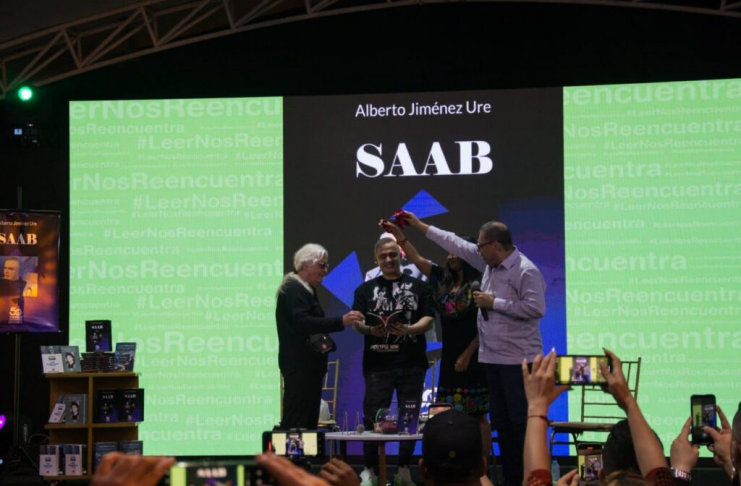 Presentaron el libro “Saab” de Alberto Jiménez Ure en la FILVEN 2023