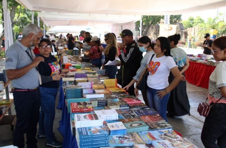 Obra selecta de Carmen Delia Bencomo presente en la 19.ª FILVEN Anzoátegui