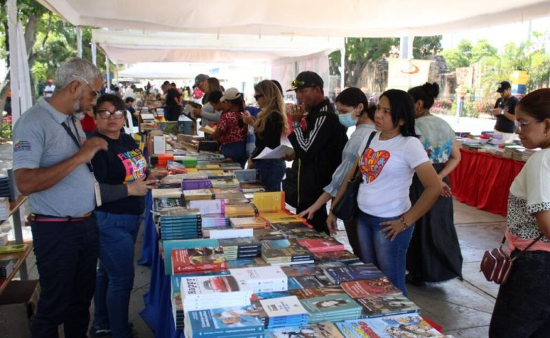 Obra selecta de Carmen Delia Bencomo presente en la 19.ª FILVEN Anzoátegui