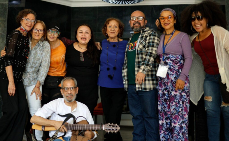 Presentaron el libro digital «La magia de Aura Rivas” en el Teatro Principal de Caracas