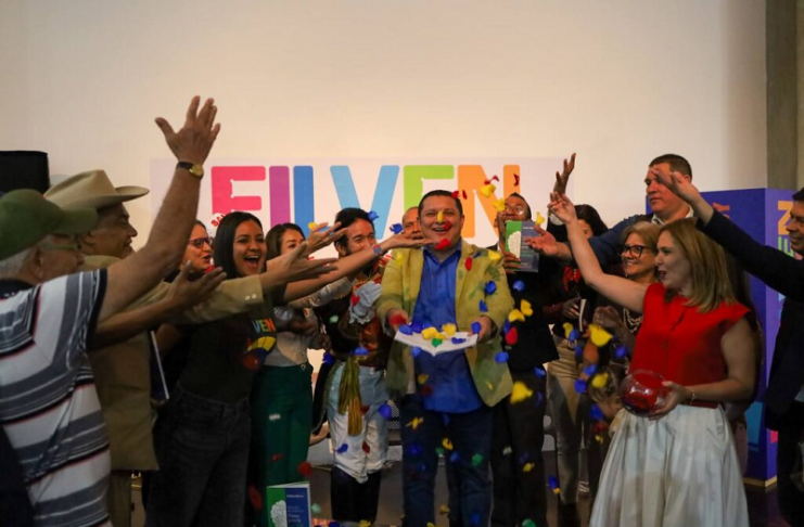 Carlos Sierra presenta “Más Allá de la Locura: Claves para la Salud Mental” en la FILVEN